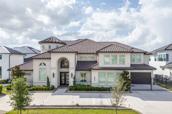 $2,860,000 | 19114 Coleto Creek Bend Drive, Cypress, TX 77433