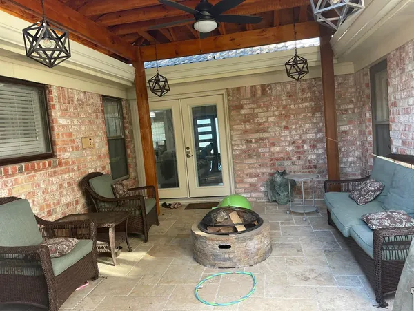 $2,650 | 14227 Sandfield Drive, Houston, TX 77077