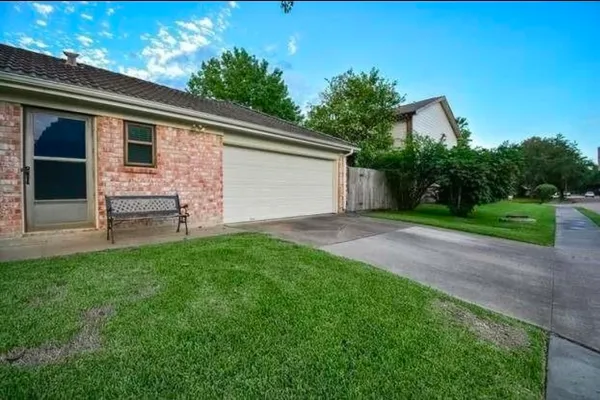 $2,650 | 14227 Sandfield Drive, Houston, TX 77077