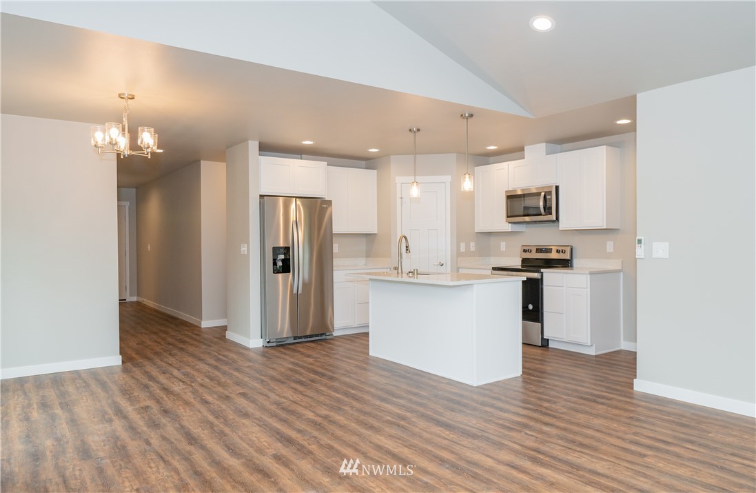 4558 Hall Road Blaine, WA 98230 - Photo 13 of 32