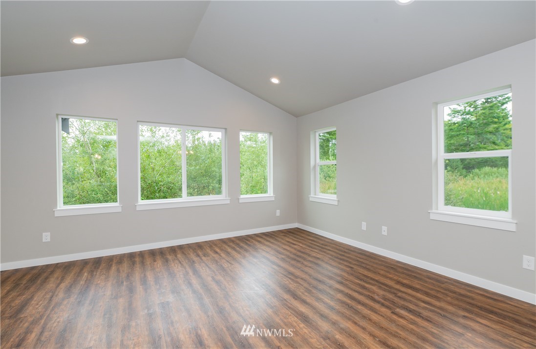 4558 Hall Road Blaine, WA 98230 - Photo 9 of 32
