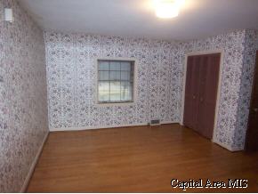 414 Jackson Parkway Springfield, IL 62704 - Photo 8 of 9