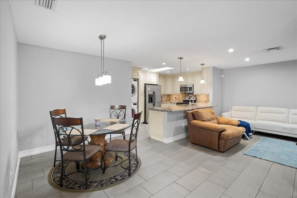 8930 Southwest 19th Street, Unit C Boca Raton, FL 33433 - Photo 17 of 22 Photo 18
