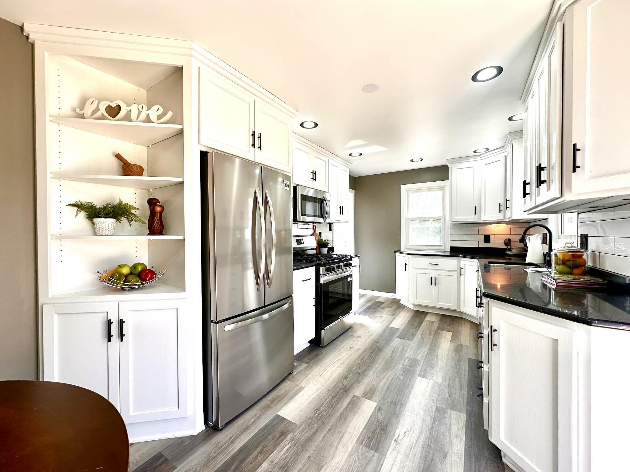 1112 Fancher Road Mount Pleasant, WI 53406 - Photo 7 of 13 1112 Fancher kitchen