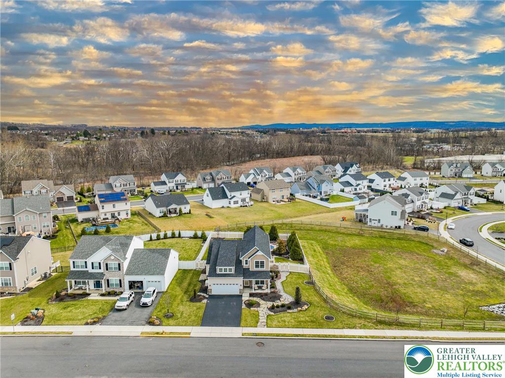 175 Messinger Street Tatamy, PA 18045 - Photo 2 of 46