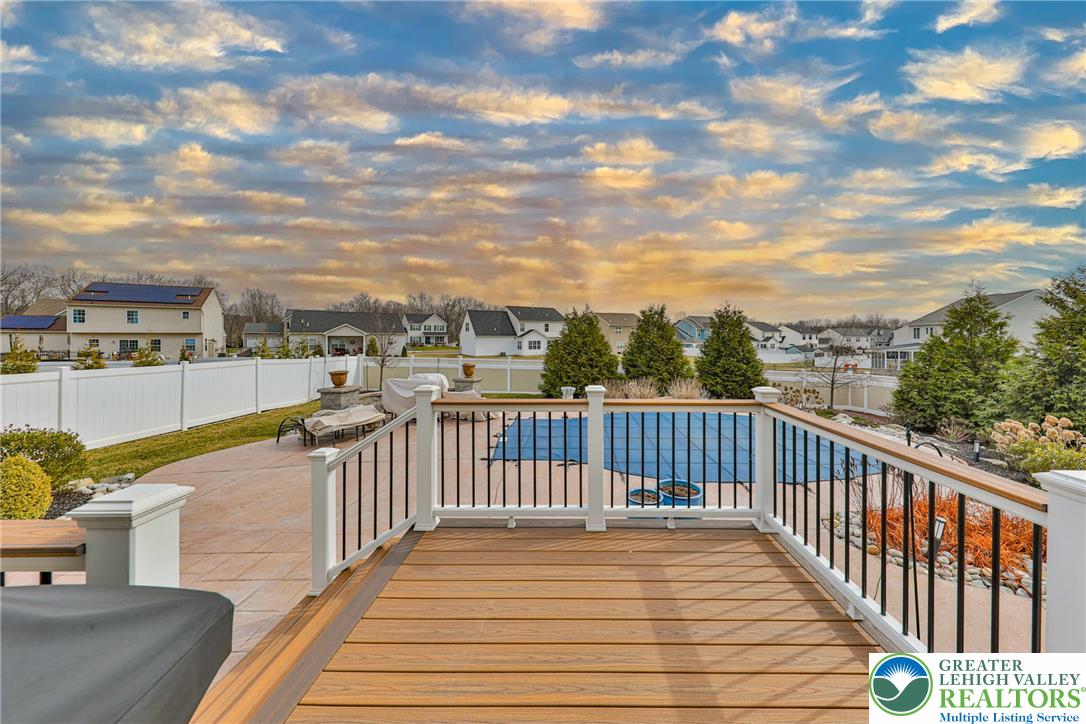 175 Messinger Street Tatamy, PA 18045 - Photo 39 of 46 Trex Deck