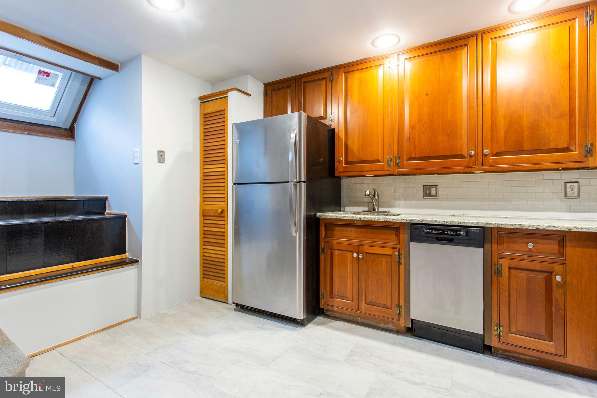 1134 Waverly Street, Unit R4 Philadelphia, PA 19147 - Photo 11 of 20 Gallery Image 11