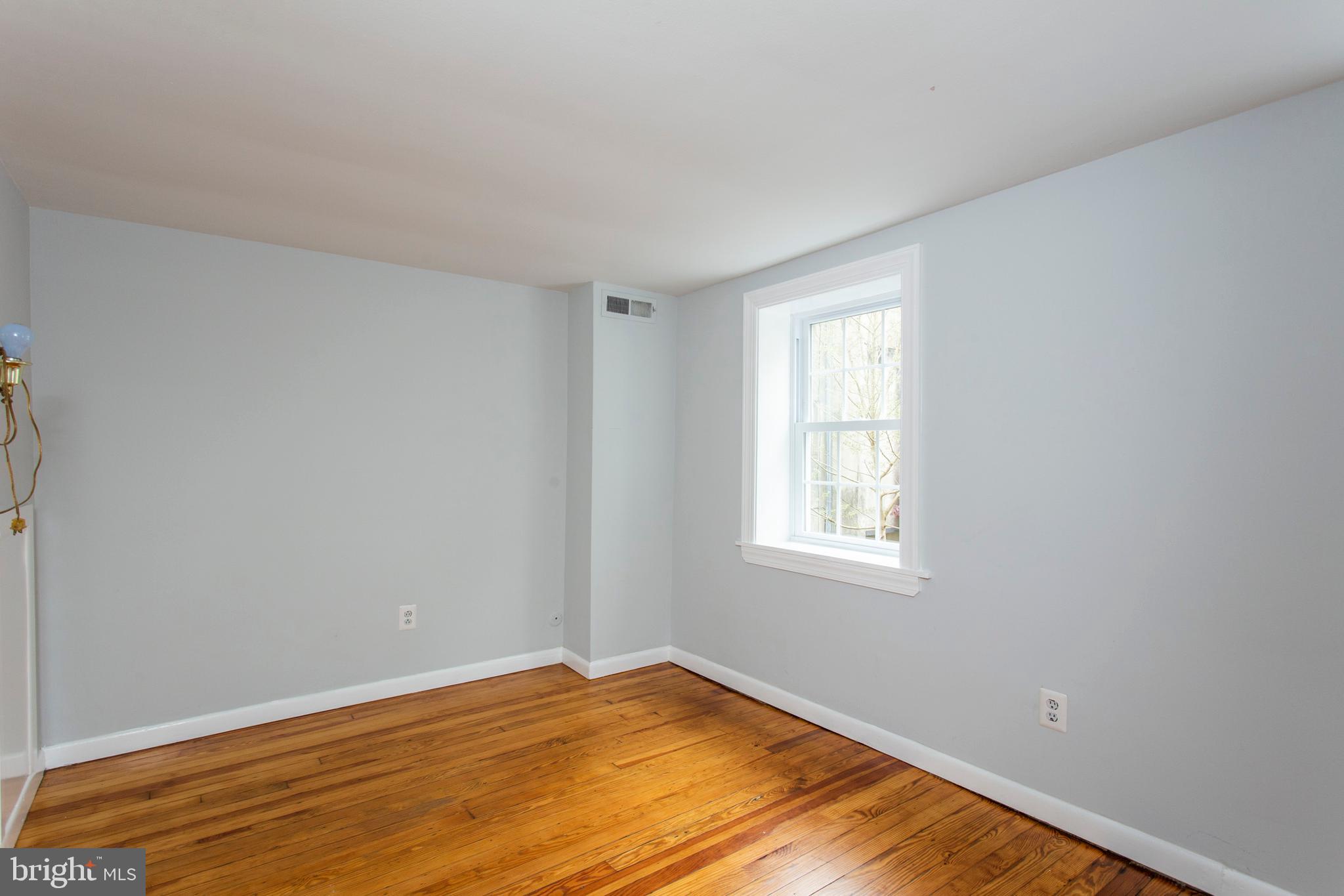 1134 Waverly Street, Unit R4 Philadelphia, PA 19147 - Photo 12 of 20 Gallery Image 12