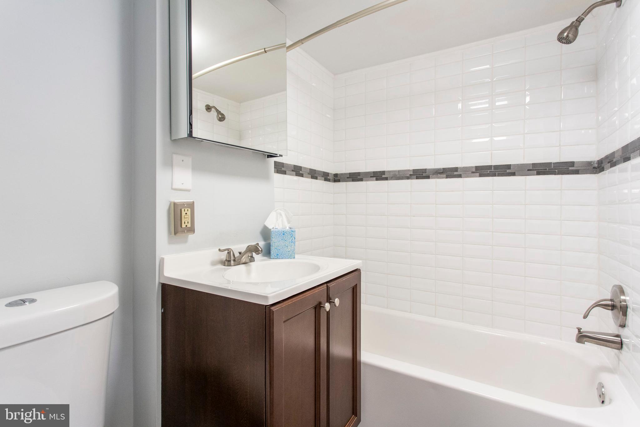 1134 Waverly Street, Unit R4 Philadelphia, PA 19147 - Photo 15 of 20 Gallery Image 15