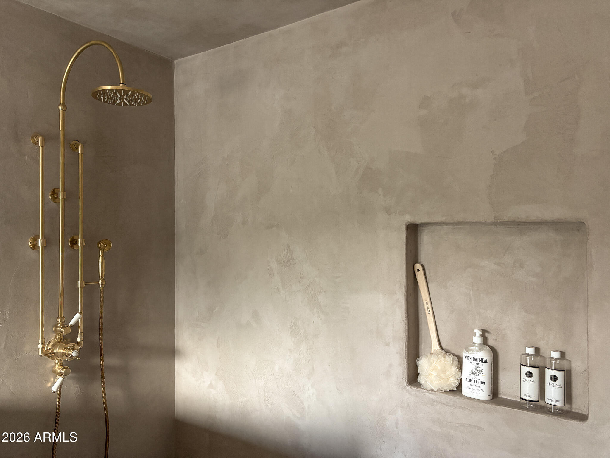 3131 East Las Rocas Drive Phoenix, AZ 85028 - Photo 12 of 22 LR-11