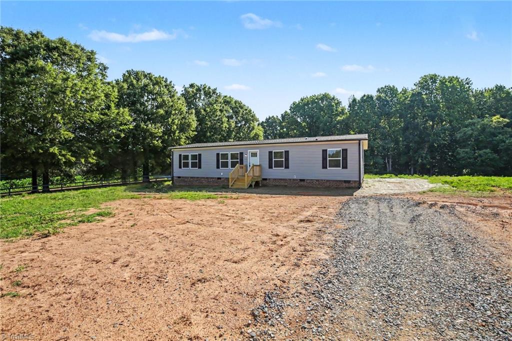 540 Cecil Road Lexington, NC 27295 - Photo 5 of 25