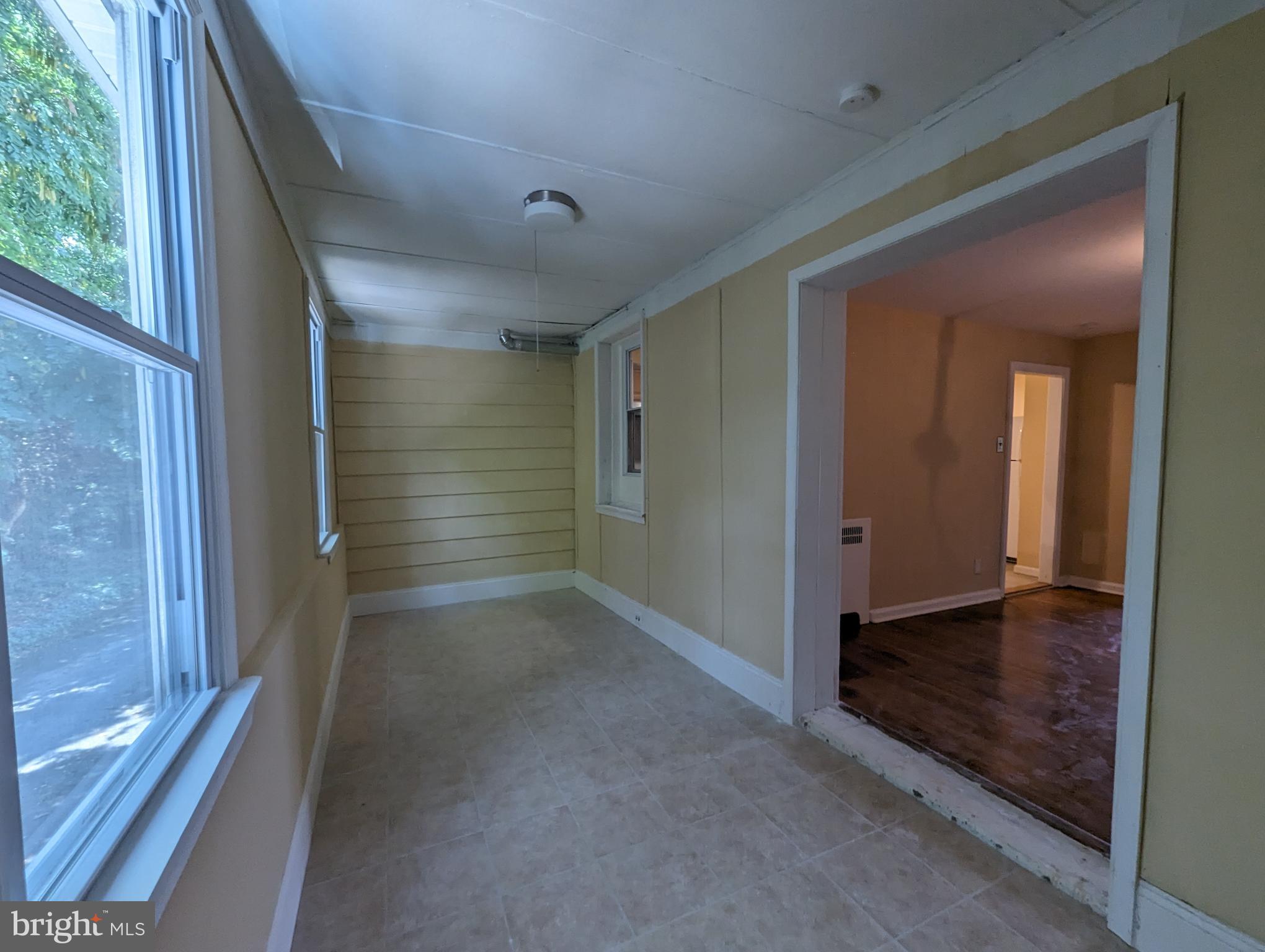 176 Sherbrook Boulevard Upper Darby, PA 19082 - Photo 14 of 39