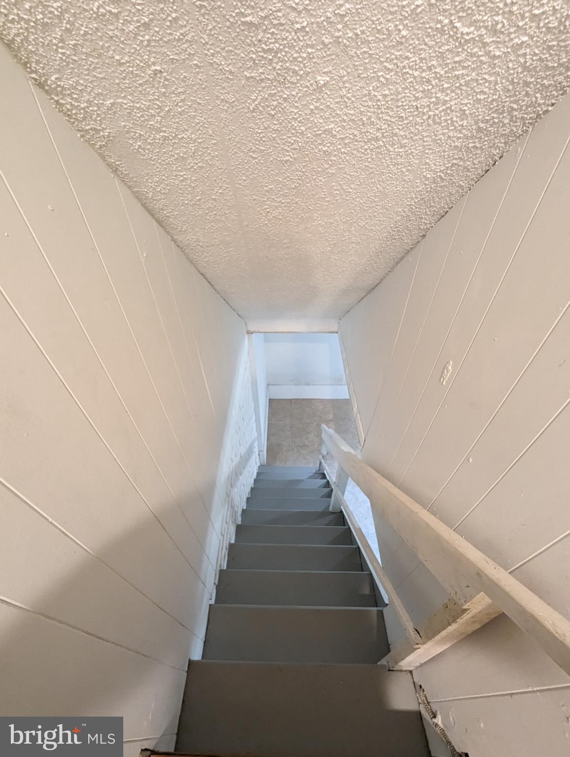 176 Sherbrook Boulevard Upper Darby, PA 19082 - Photo 17 of 39