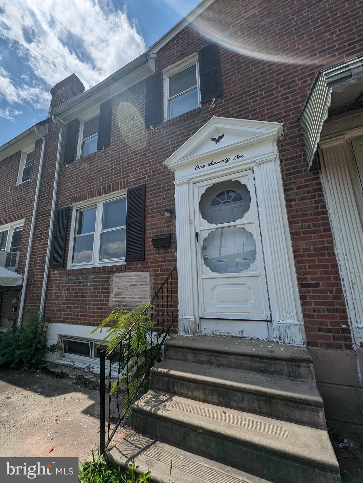 176 Sherbrook Boulevard Upper Darby, PA 19082 - Photo 4 of 39