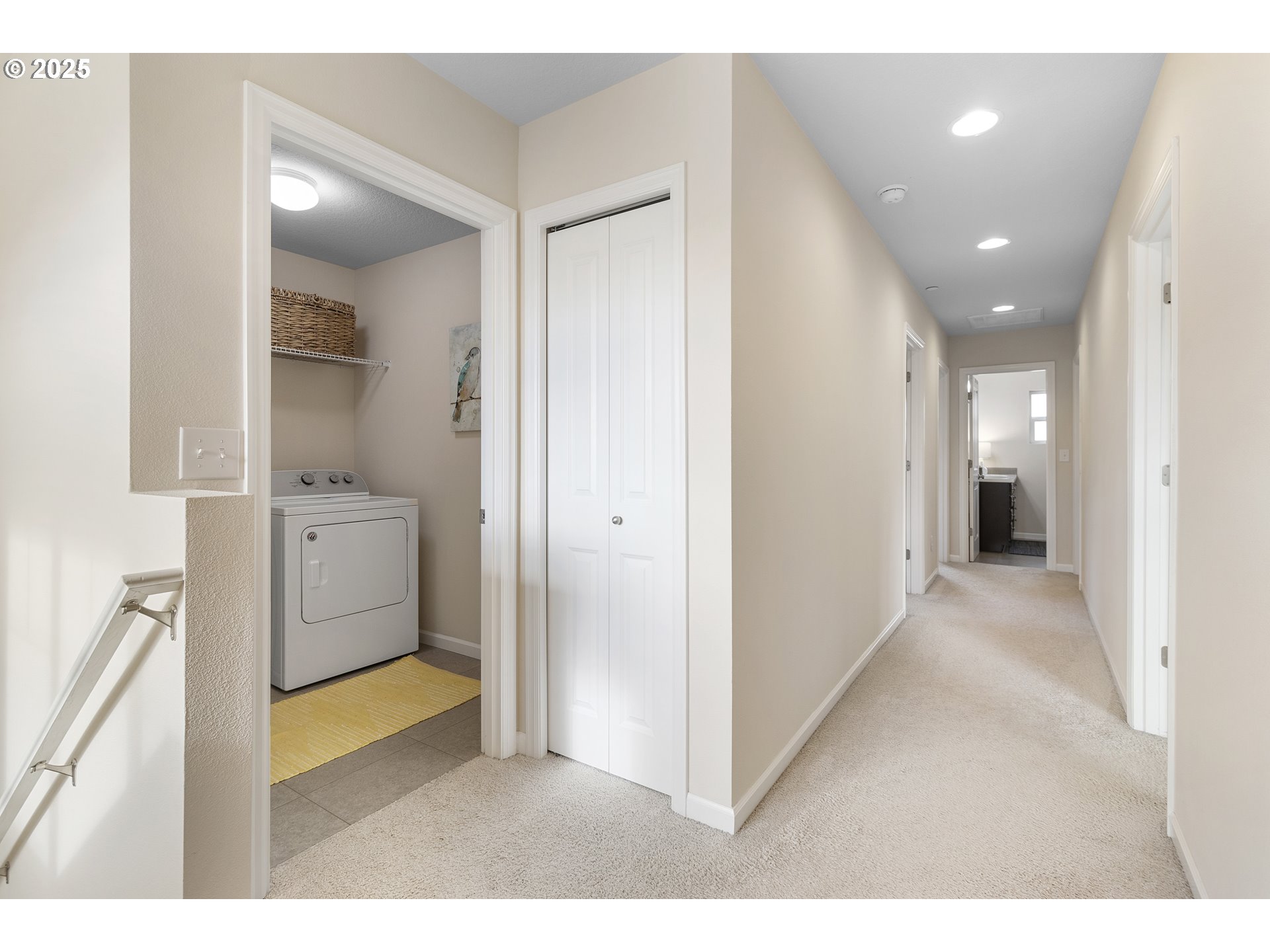 7417 North 92nd Avenue Camas, WA 98607 - Photo 24 of 48 a bathroom with a sink and a mirror