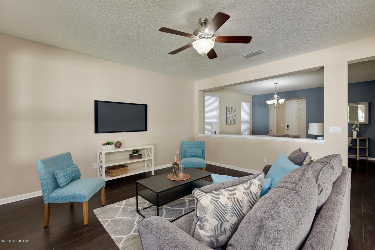 3830 Chasing Falls Road Orange Park, FL 32065 - Photo 11 of 40 Living Room