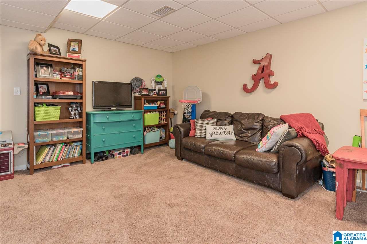 812 Mockernut Road Birmingham, AL 35244 - Photo 40 of 49