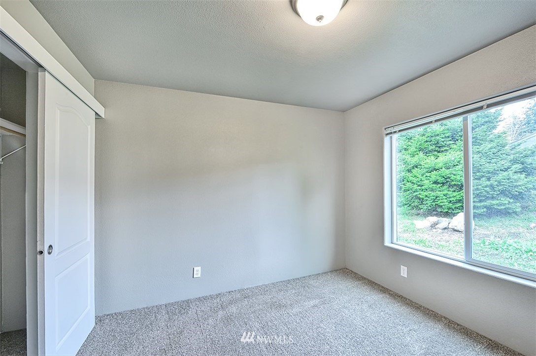 8476 Treevue Road Blaine, WA 98230 - Photo 11 of 29 Gallery Image 11