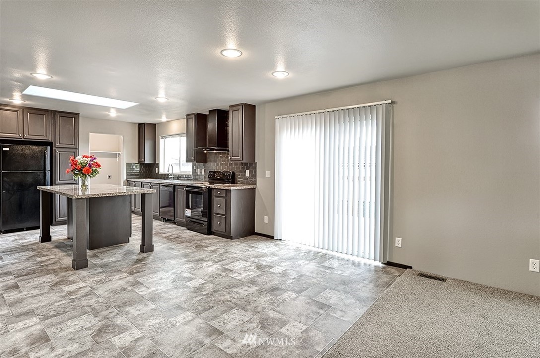 8476 Treevue Road Blaine, WA 98230 - Photo 13 of 29 Gallery Image 13