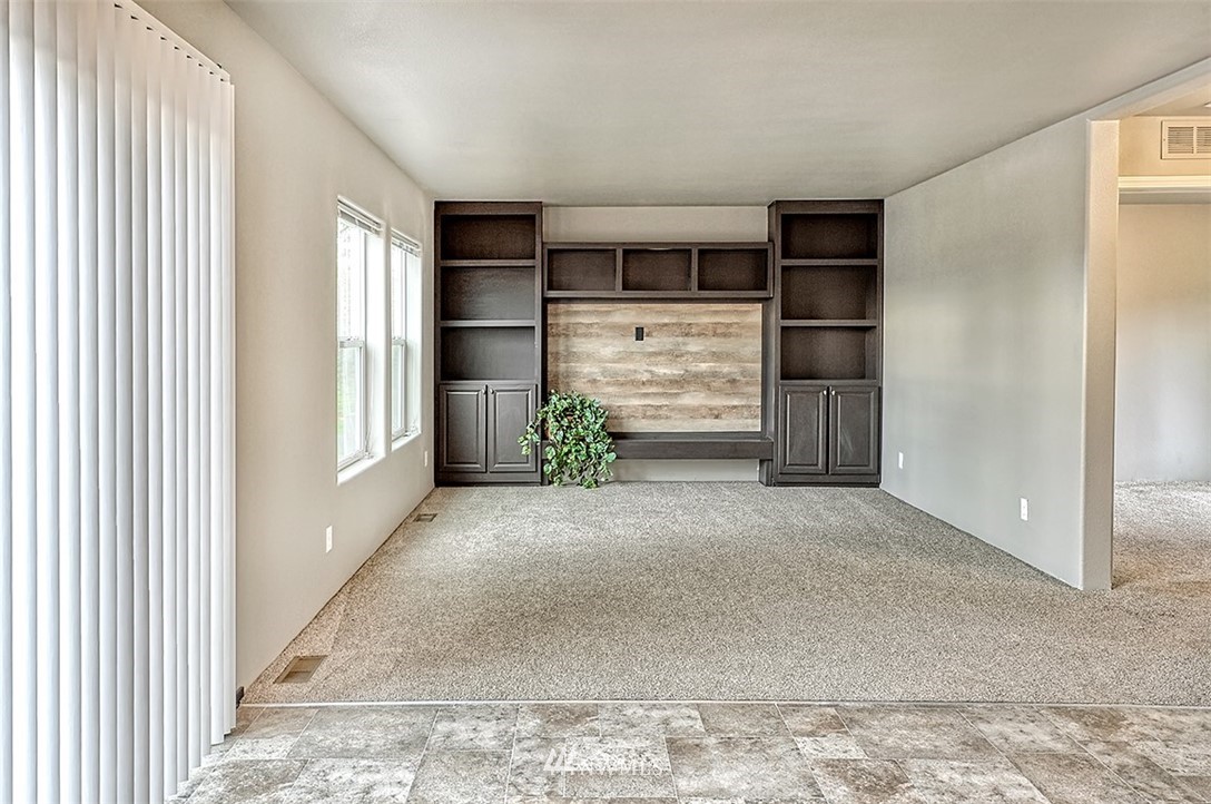 8476 Treevue Road Blaine, WA 98230 - Photo 14 of 29 Gallery Image 14