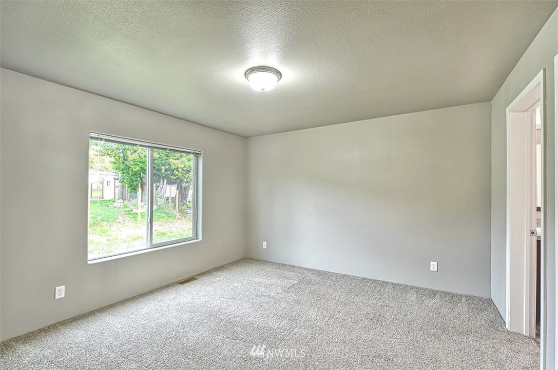 8476 Treevue Road Blaine, WA 98230 - Photo 25 of 29 Gallery Image 25