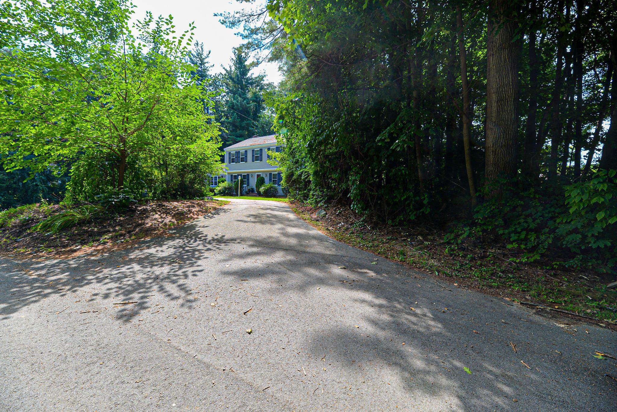 11 Hartswood Road Dover, NH 03820 - Photo 3 of 36