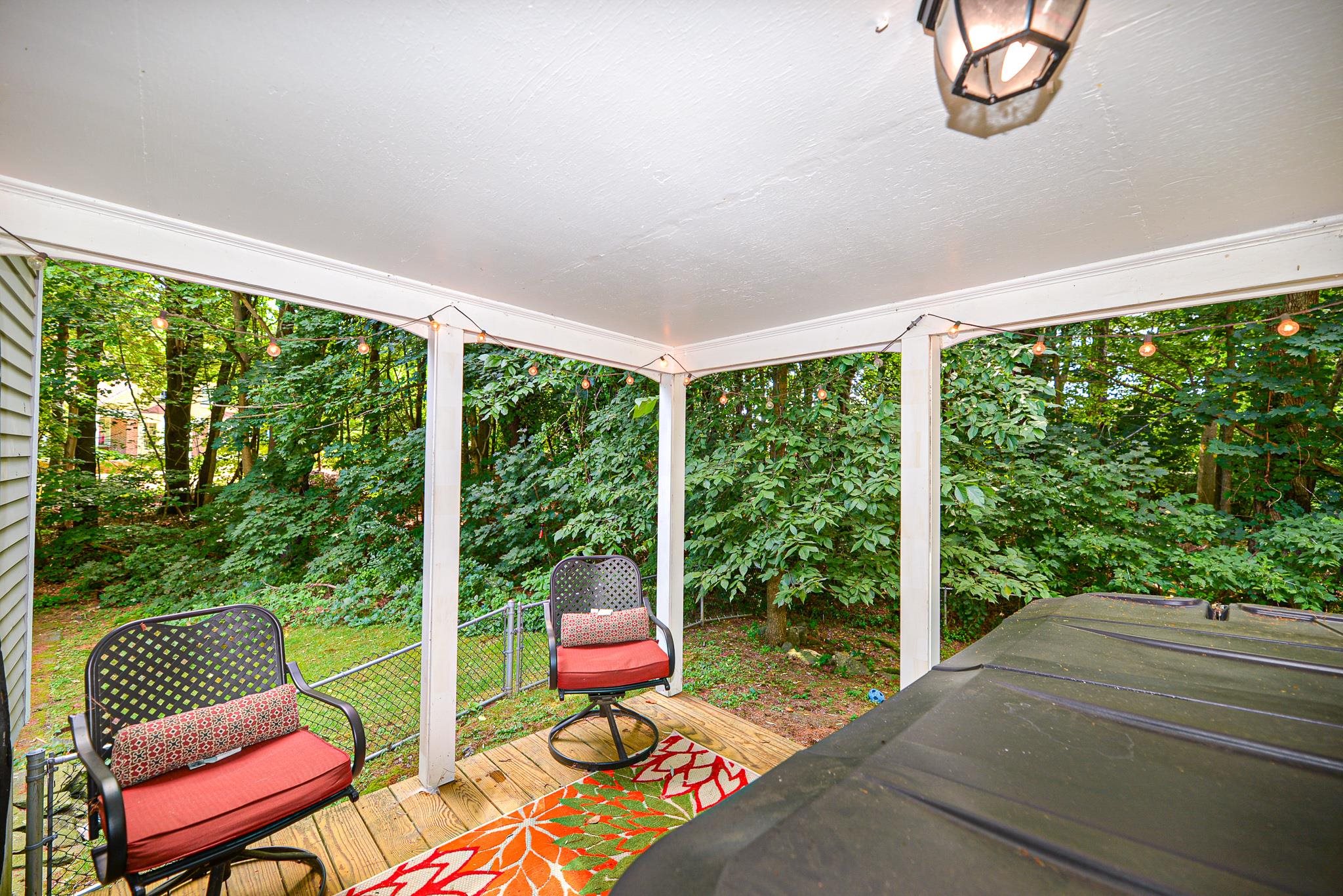 11 Hartswood Road Dover, NH 03820 - Photo 32 of 36