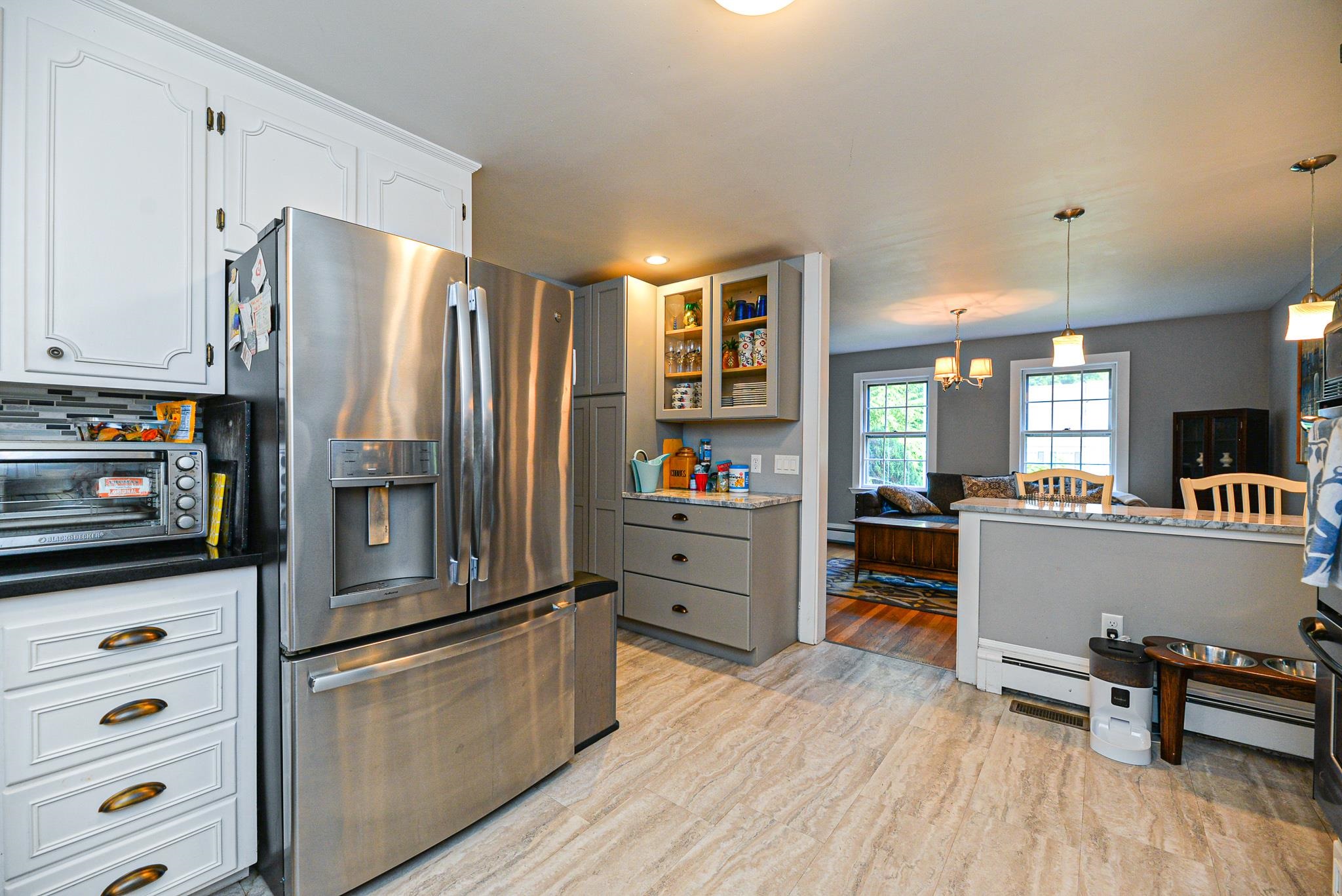 11 Hartswood Road Dover, NH 03820 - Photo 4 of 36