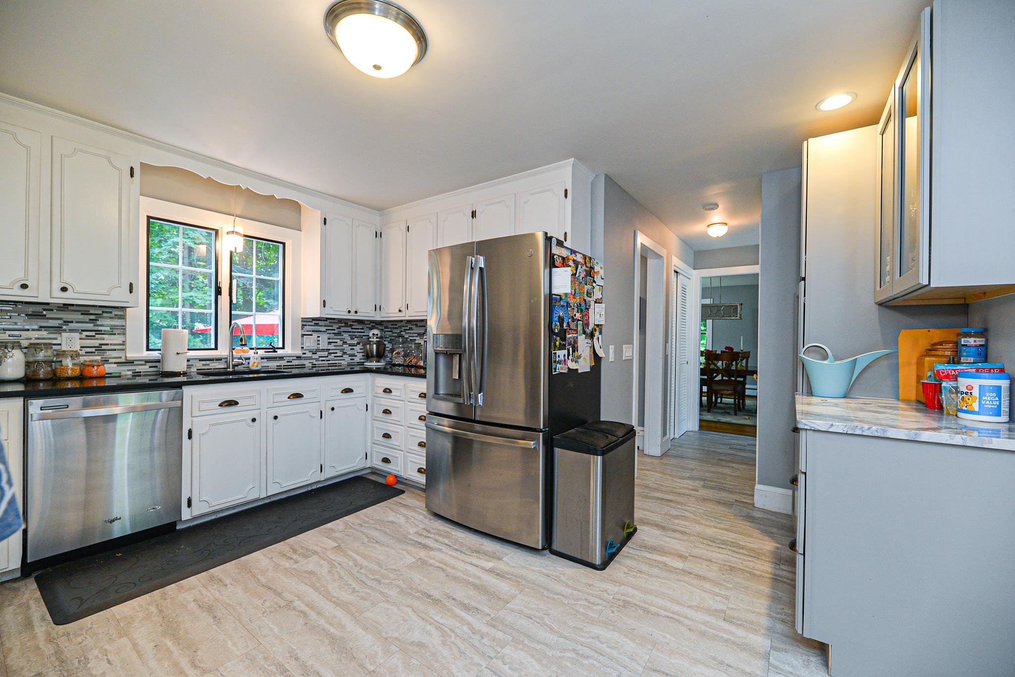 11 Hartswood Road Dover, NH 03820 - Photo 6 of 36