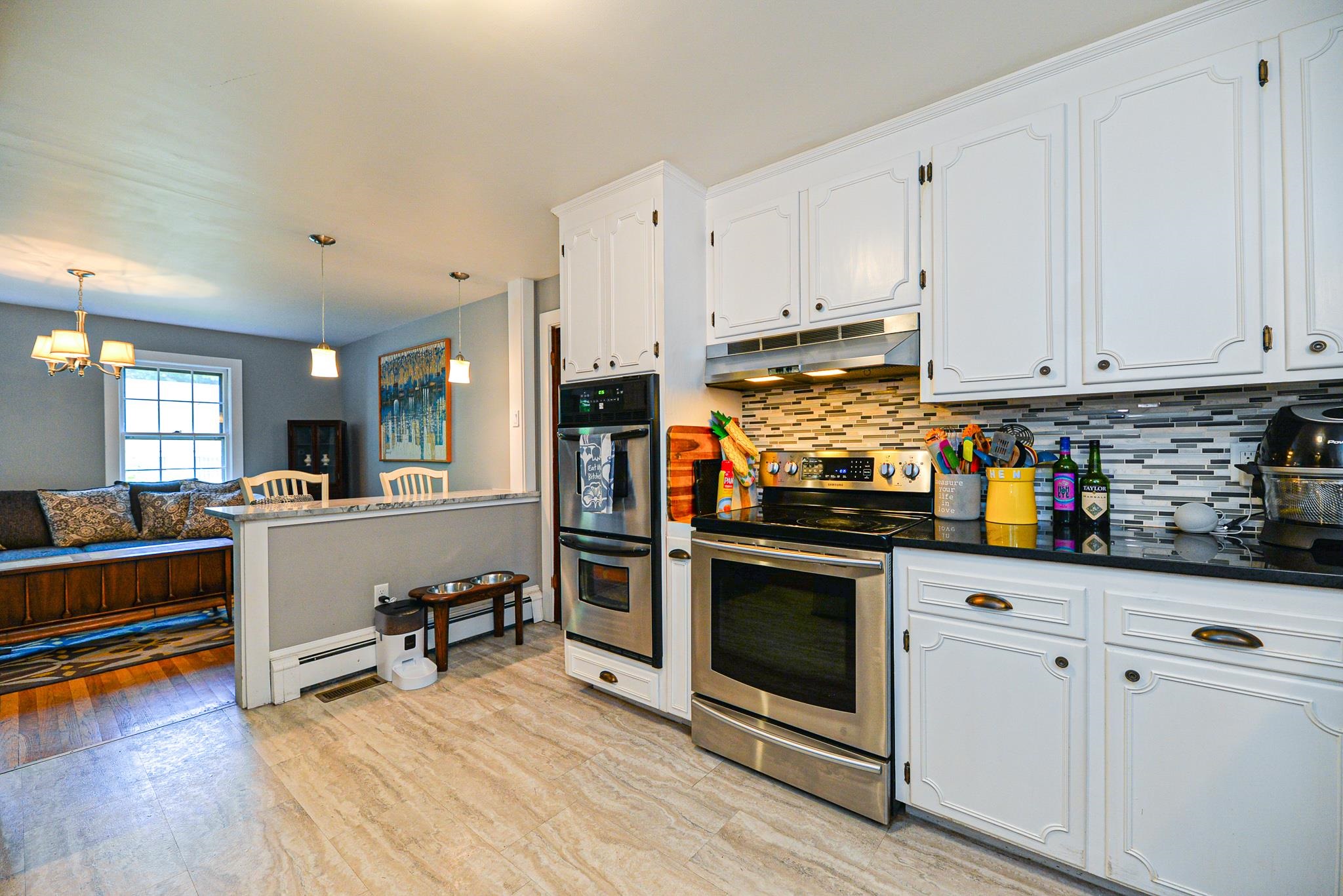 11 Hartswood Road Dover, NH 03820 - Photo 8 of 36