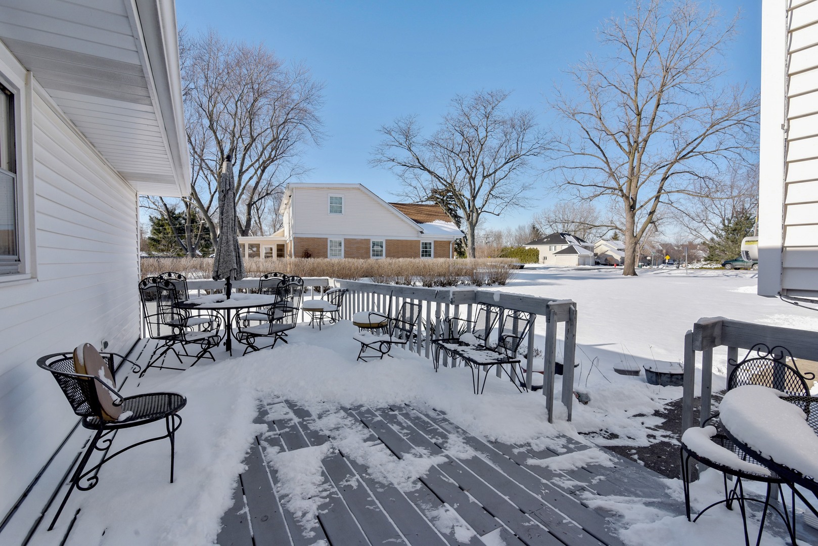 3541 Techny Road Northbrook, IL 60062 - Photo 22 of 25 a view of a chairs and tables on the deck