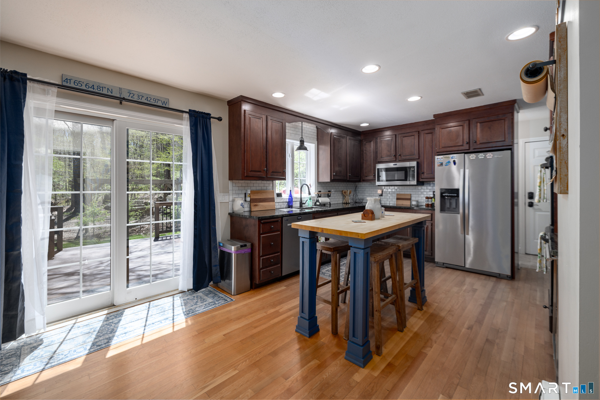 29 Chestnut Hill Road Hebron, CT 06248 - Photo 2 of 40