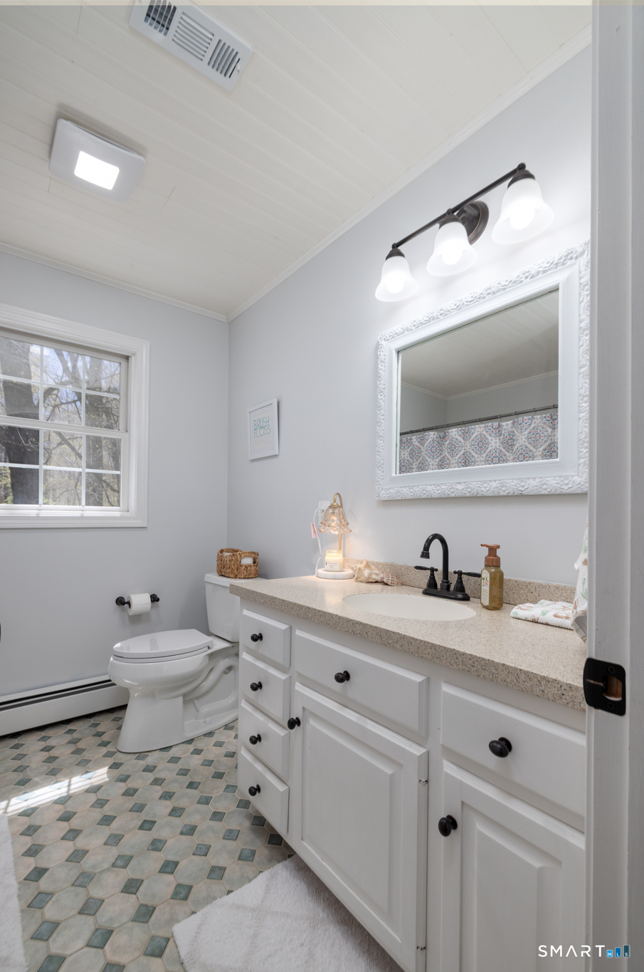 29 Chestnut Hill Road Hebron, CT 06248 - Photo 23 of 40