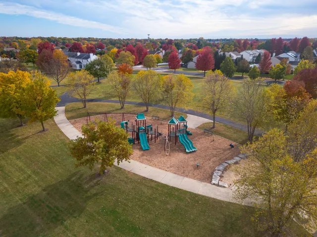 $418,000 | 1896 Sedgegrass Trail, Aurora, IL 60504