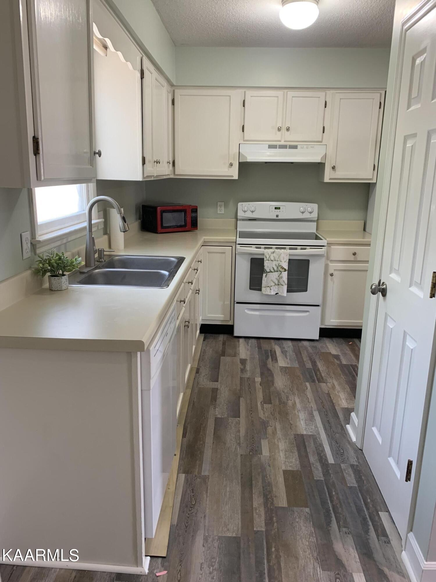 315 McBrien Road, Unit 8 Chattanooga, TN 37411 - Photo 4 of 18