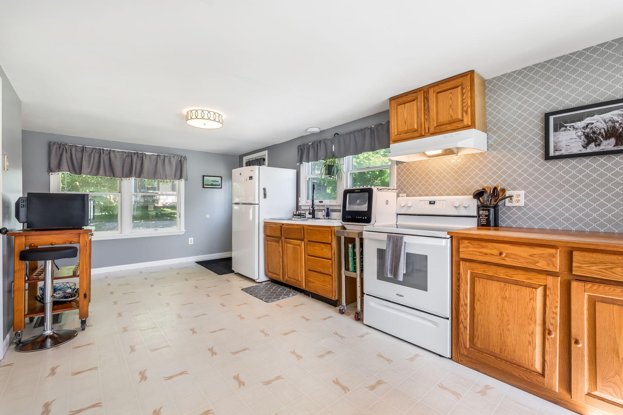 118 Cove Road Winterport, ME 04496 - Photo 11 of 27 Kitchen