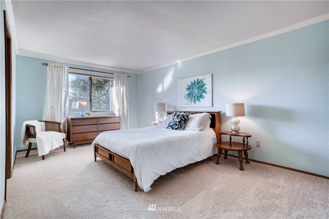 23708 19th Drive Southeast Bothell, WA 98021 - Photo 14 of 22