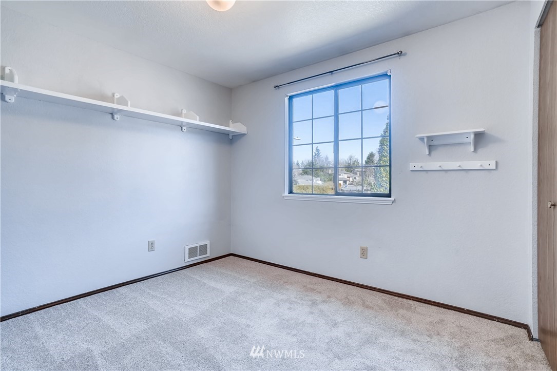 23708 19th Drive Southeast Bothell, WA 98021 - Photo 18 of 22