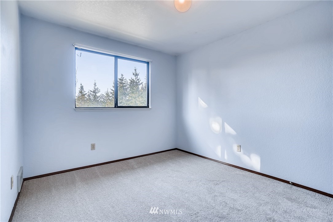 23708 19th Drive Southeast Bothell, WA 98021 - Photo 19 of 22