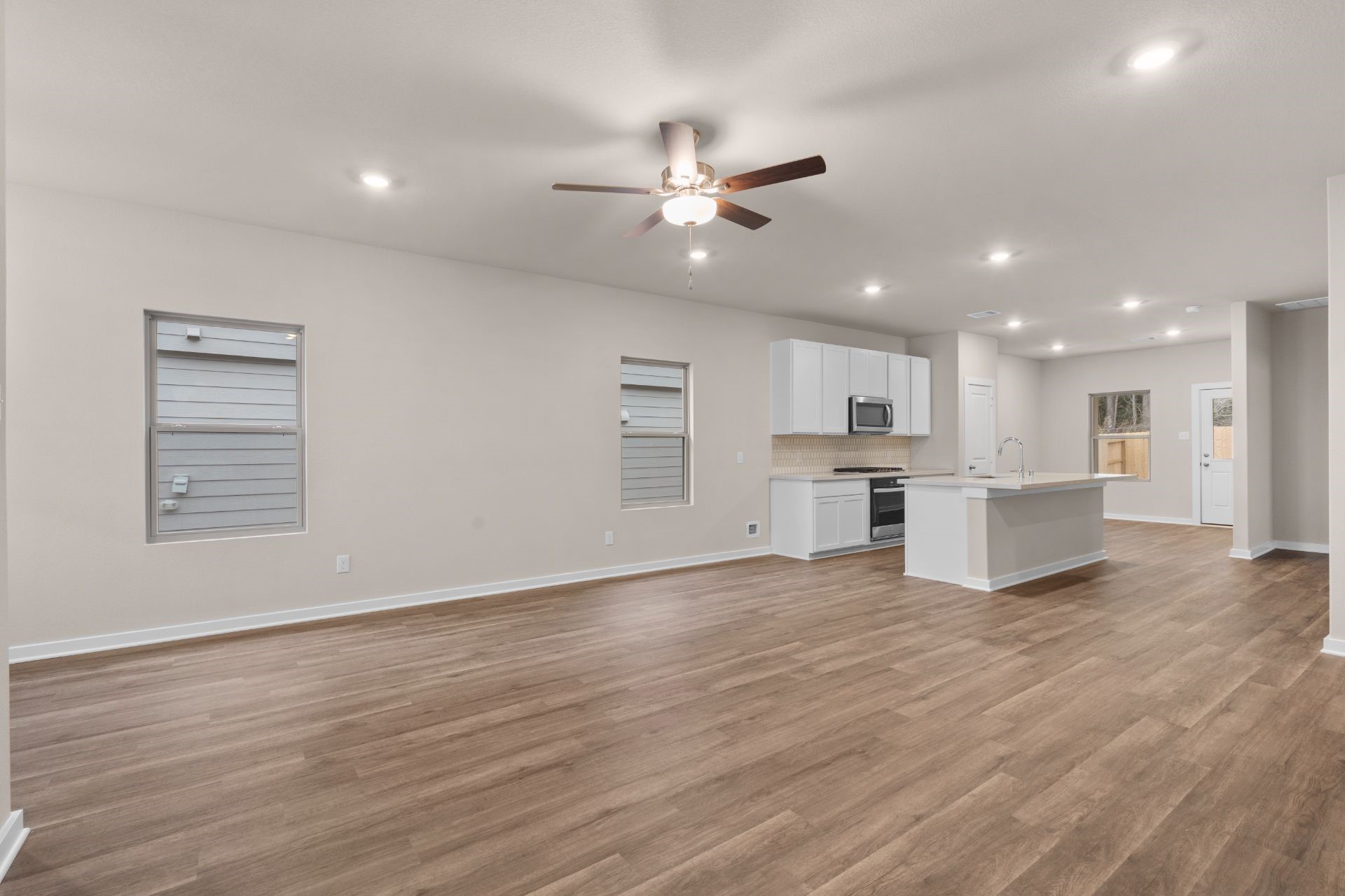 13318 Prado Rdg Lane Rosharon, TX 77583 - Photo 8 of 26 representative photo