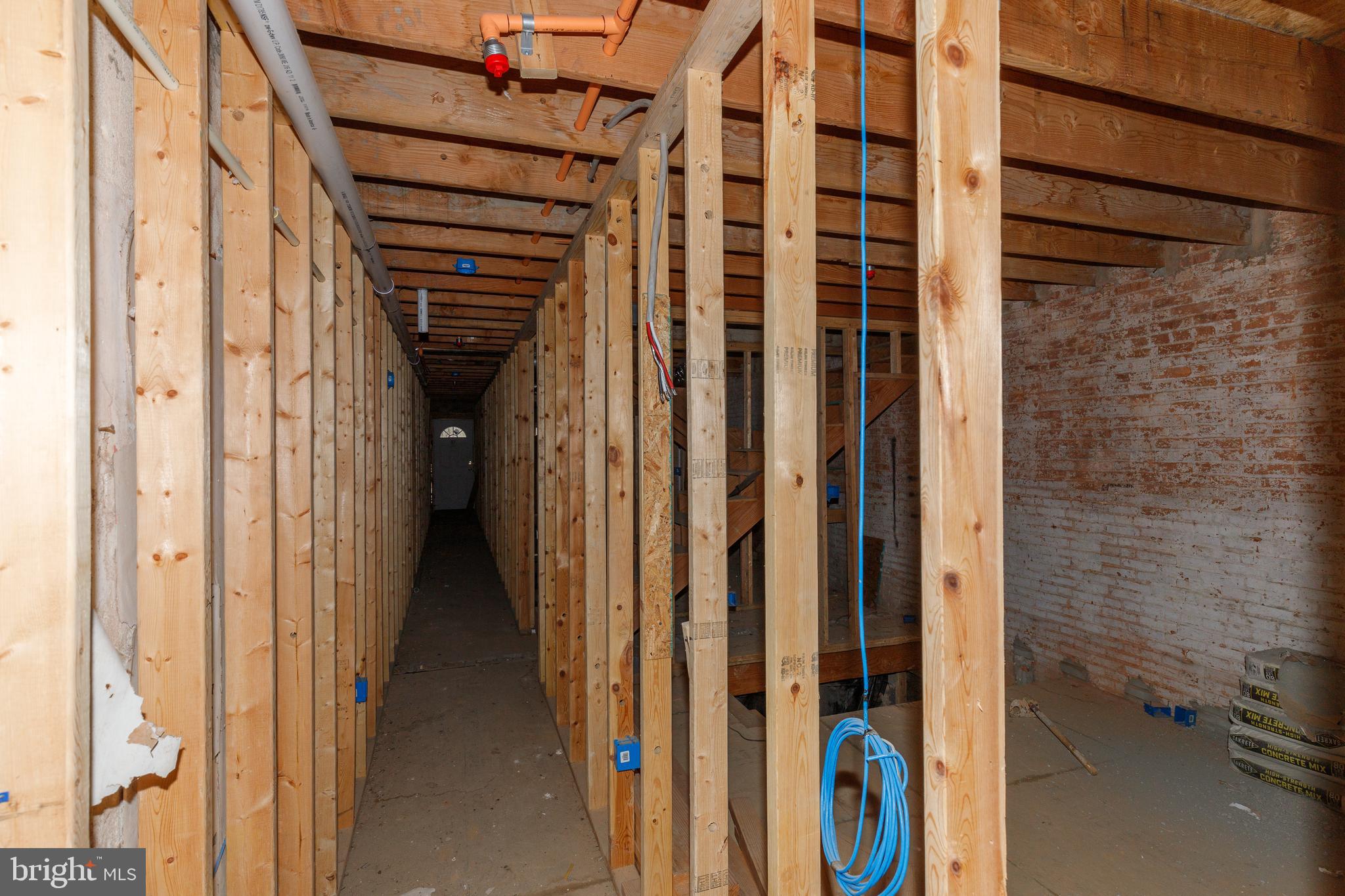 1729 Light Street Baltimore, MD 21230 - Photo 11 of 37 a view of a bathroom