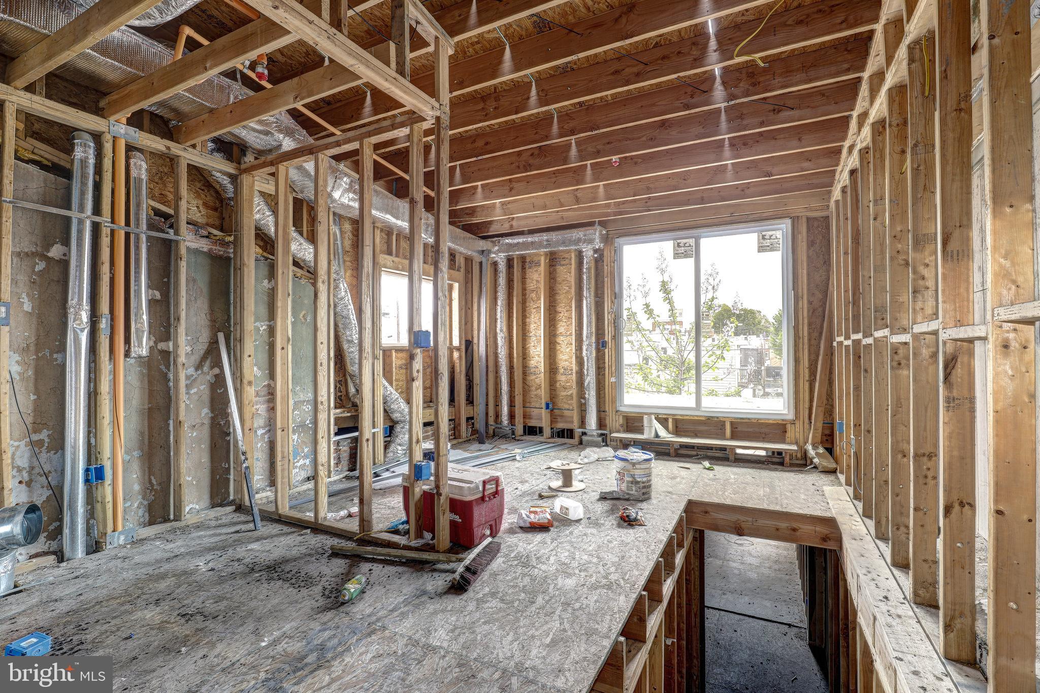1729 Light Street Baltimore, MD 21230 - Photo 27 of 37 a view of a room with gym equipment