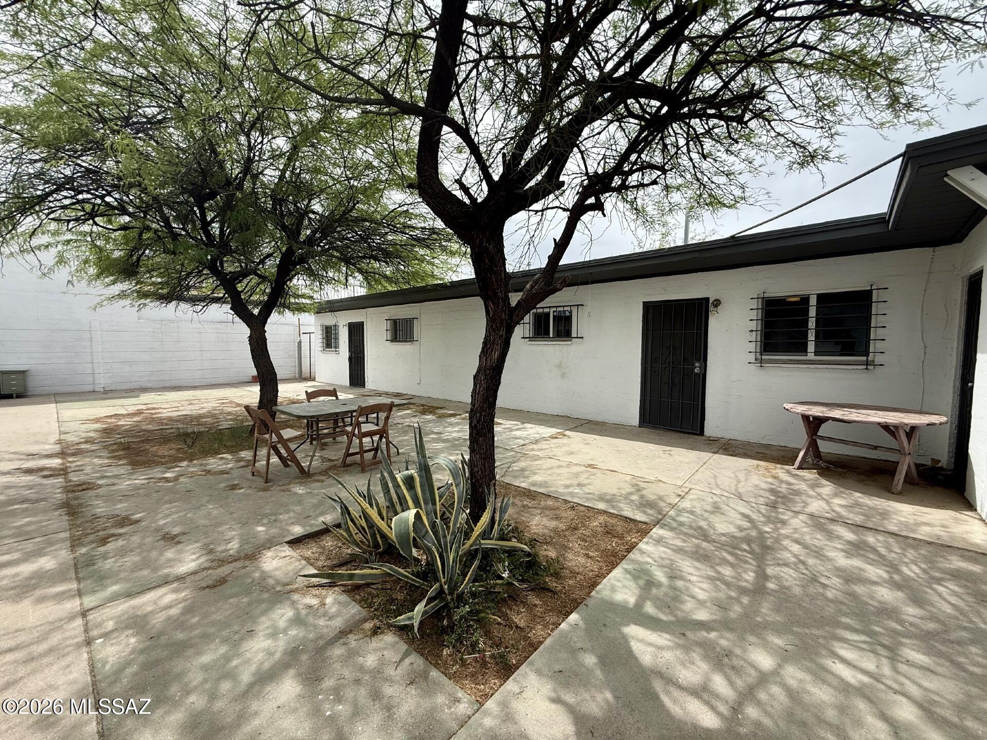 3564 East Kleindale Road, Unit B Tucson, AZ 85716 - Photo 3 of 10 img_0829