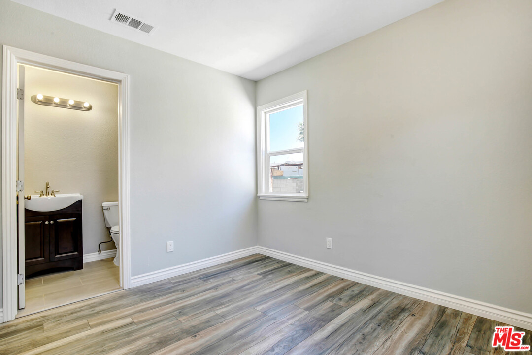 16764 Reed Street Fontana, CA 92336 - Photo 9 of 12