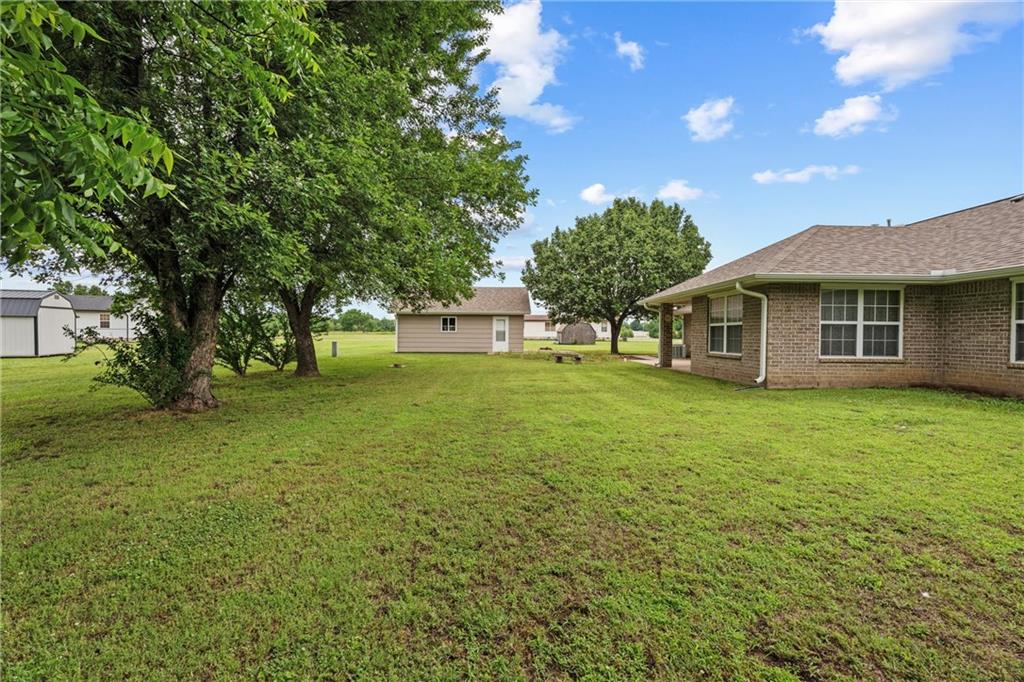1006 South Ridgeway Street Caney, KS 67333 - Photo 25 of 29