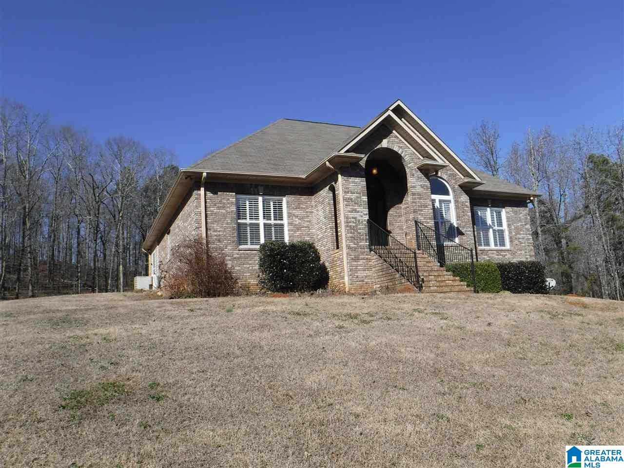 208 Tucker Lane Springville, AL 35146 - Photo 5 of 48