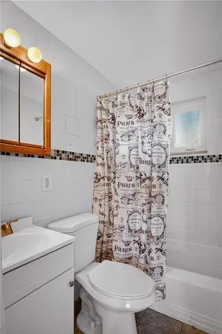 $174,900 | 813 Alberta Drive, West Mifflin, PA 15122