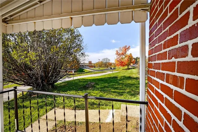 $174,900 | 813 Alberta Drive, West Mifflin, PA 15122