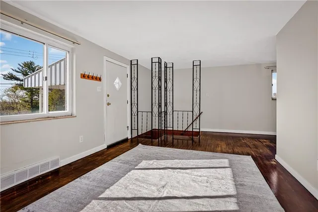 $174,900 | 813 Alberta Drive, West Mifflin, PA 15122