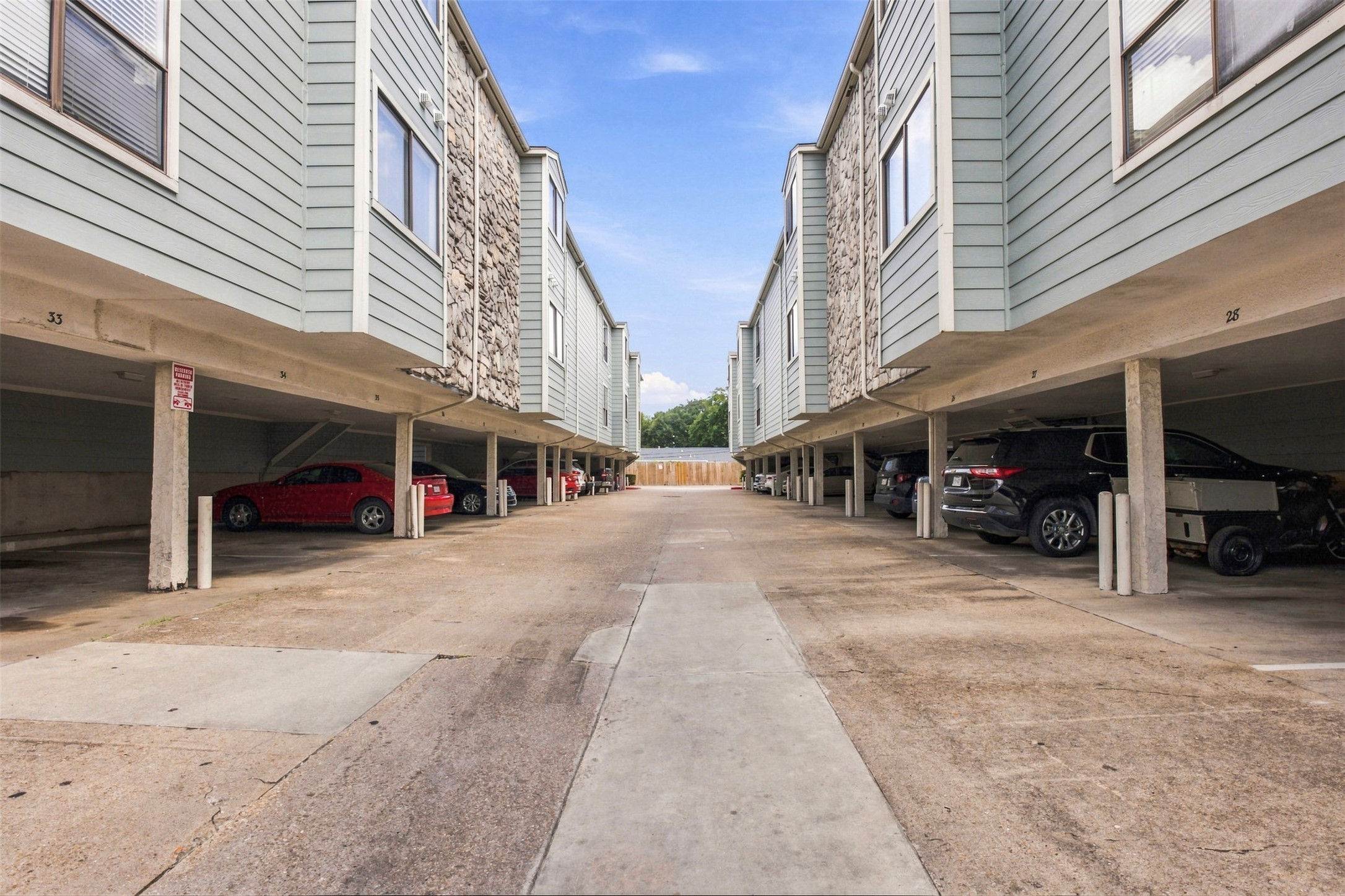 3754 Tanglewilde Street, Unit C3 Houston, TX 77063 - Photo 23 of 29 Gallery Image 23